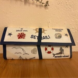 BRIGTHON anchor Sea Side Chic Jewelry Roll White Navy Blue Nautical